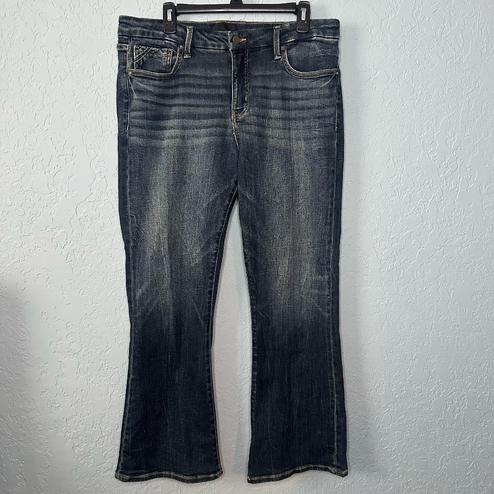 Buckle Black Fit No. 53 Bootcut Jeans | Size 33x30 | Gently Used